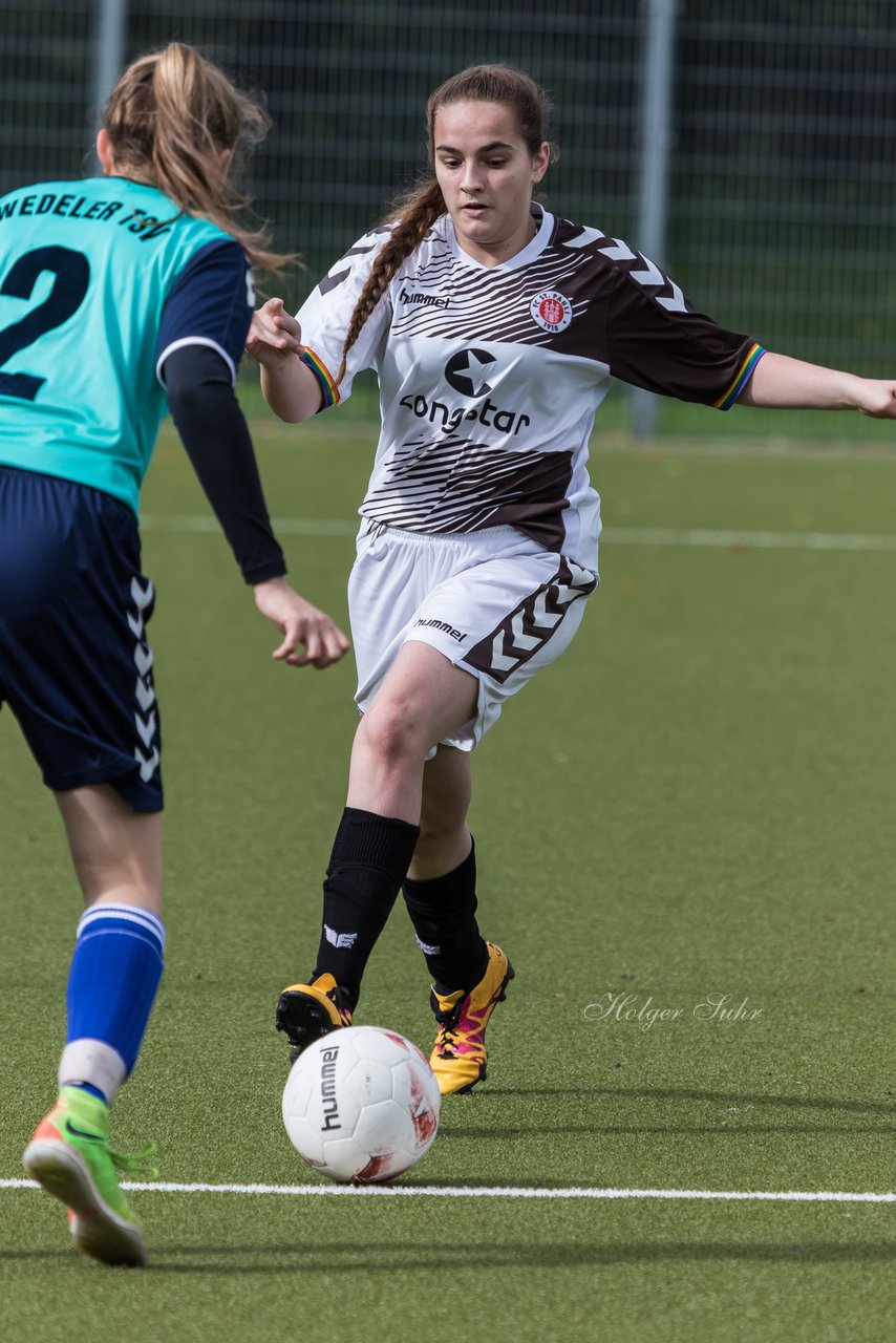 Bild 201 - B-Juniorinnen Wedel - St. Pauli : Ergebnis: 1:2